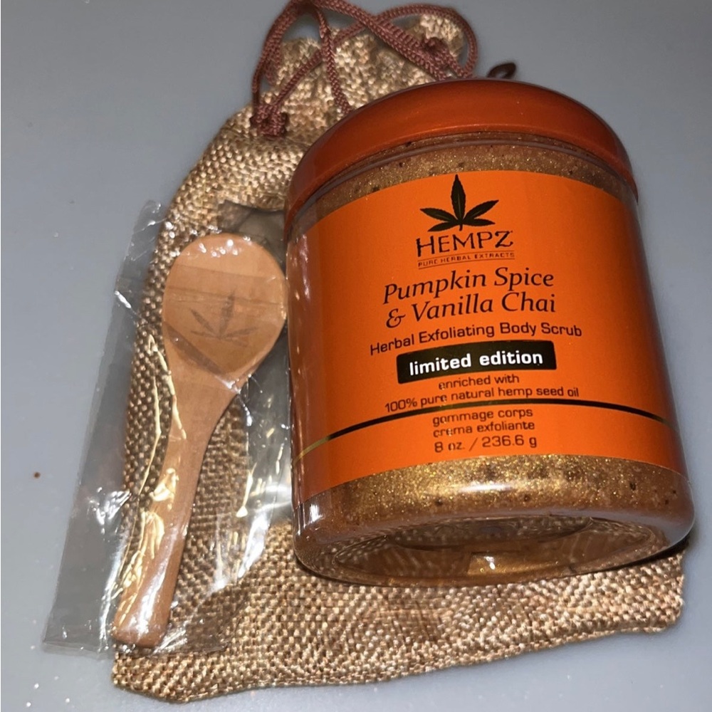 Hempz Pumpkin Spice & Vanilla Chai Scrub